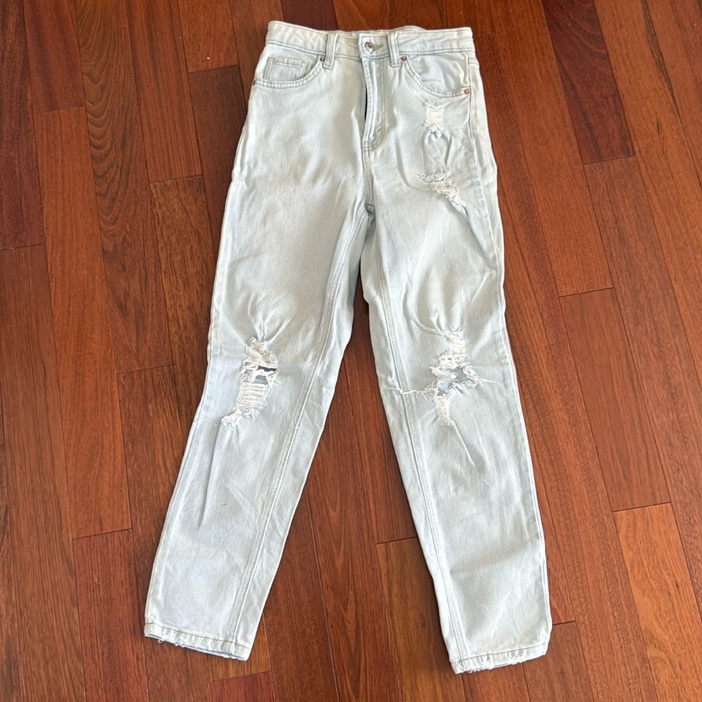 Wild Fable Light Blue Distressed Juniors Jeans